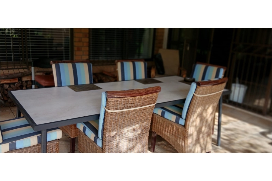 5 Bedroom Property for Sale in Porterville Western Cape